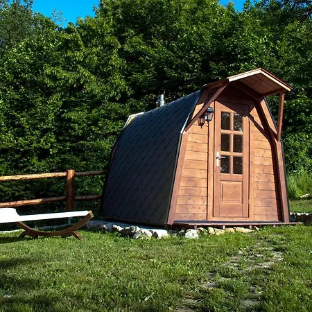 Brunarica Biopark -log House Biopark Ferienhaus Grosuplje