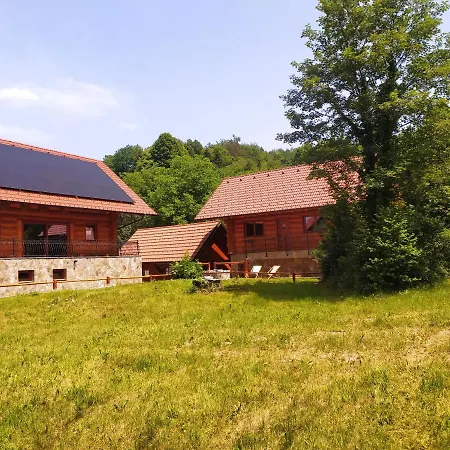 Dom wakacyjny Brunarica Biopark -log House Biopark *