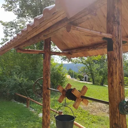 Tatil Evi Brunarica Biopark -log House Biopark *