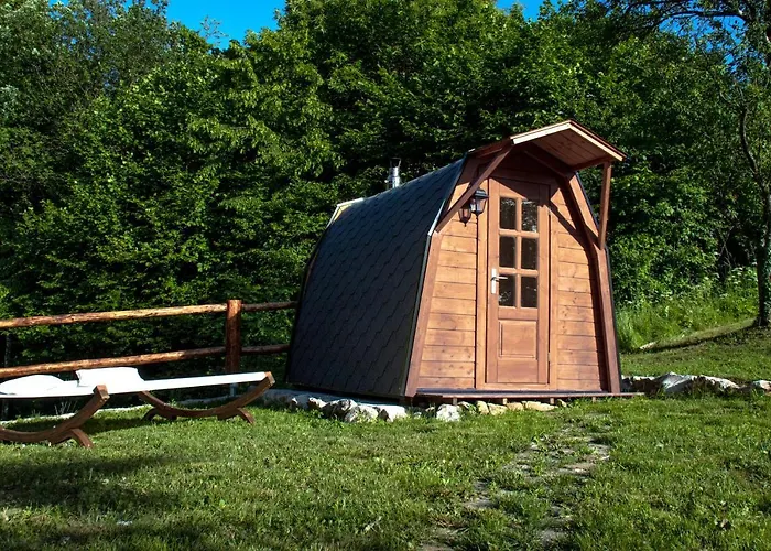 Brunarica Biopark -log House Biopark Vakantiehuis Grosuplje