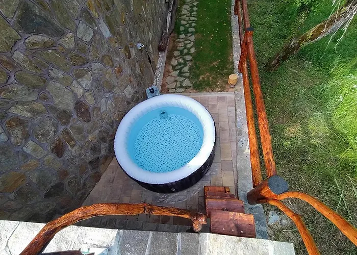 Brunarica Biopark -log House Biopark Grosuplje