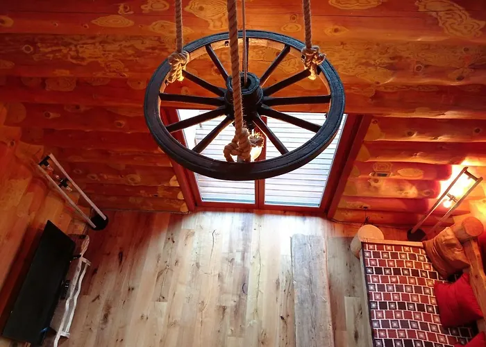 Brunarica Biopark -log House Biopark * Grosuplje