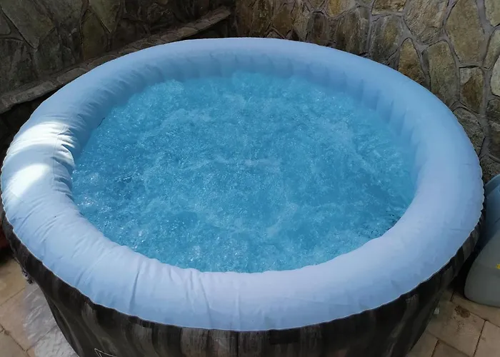 Brunarica Biopark -log House Biopark *