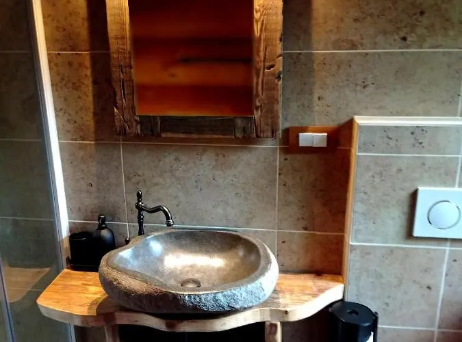 Σπίτι διακοπών Brunarica Biopark -log House Biopark Grosuplje