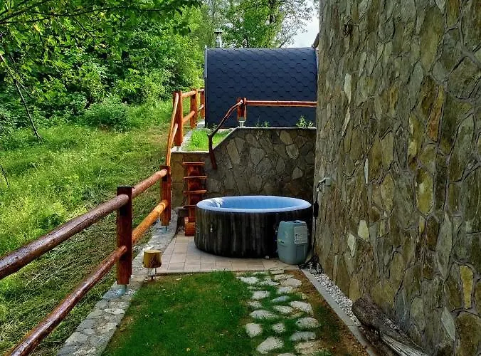 Brunarica Biopark -log House Biopark Grosuplje