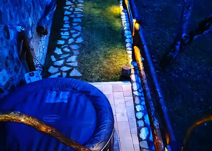 Vakantiehuis Brunarica Biopark -log House Biopark *